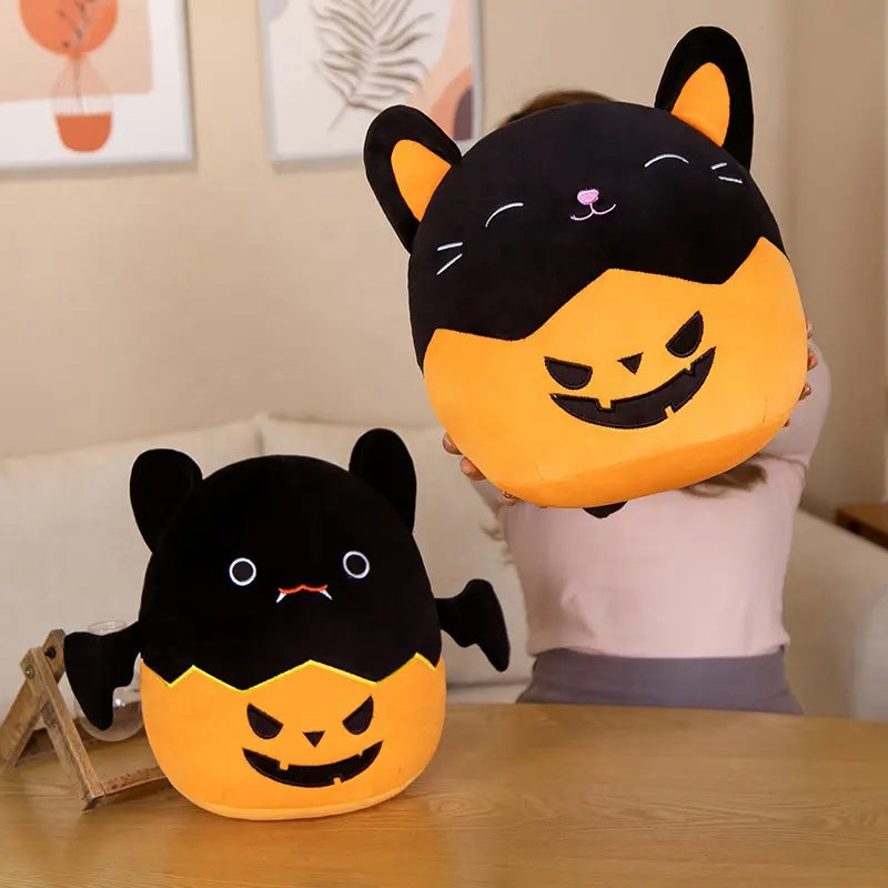 Halloween Plushies: Pumpkin Bat Home Decor